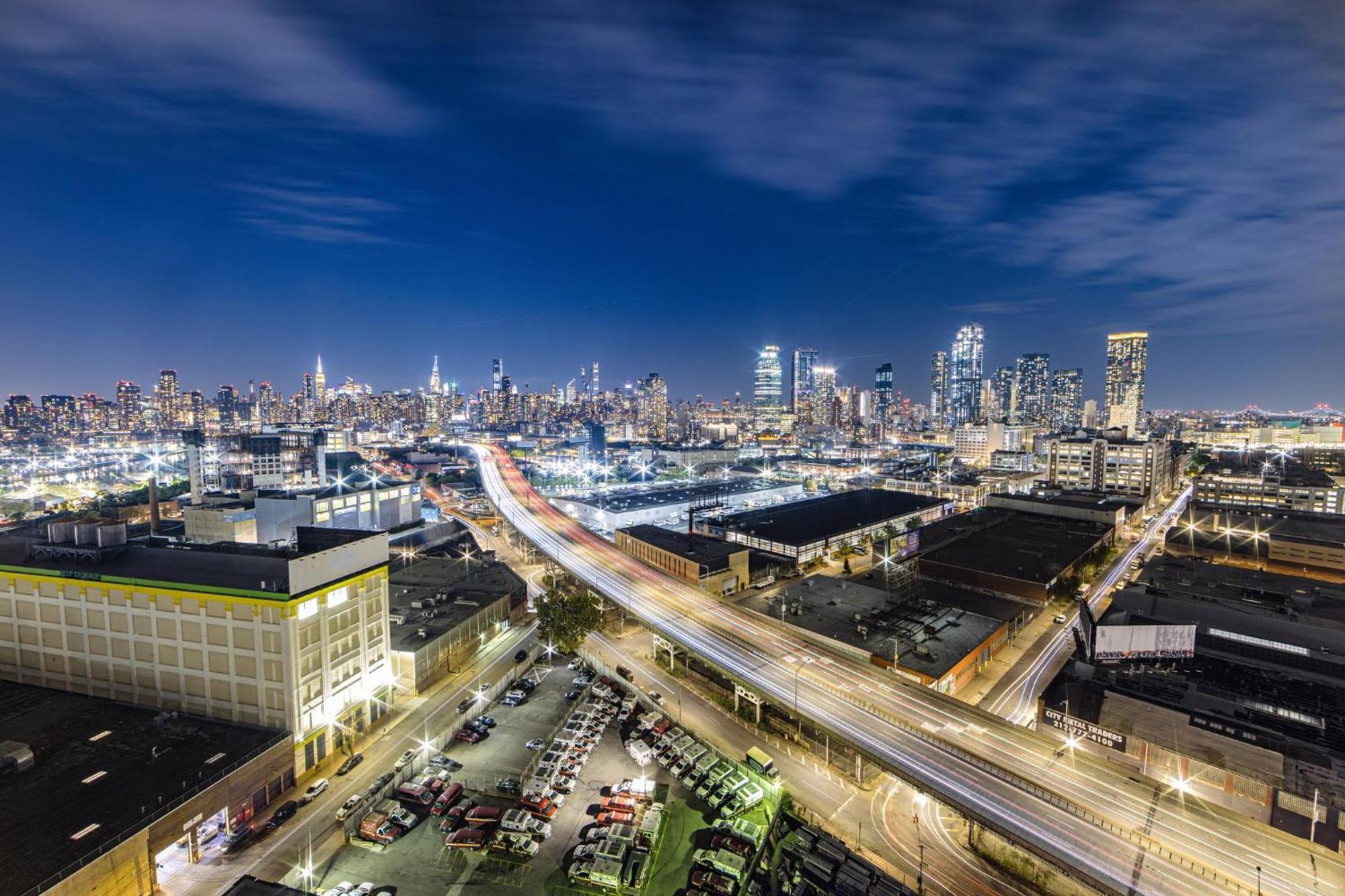 Holiday Inn Express Long Island City E - New York By Ihg エクステリア 写真