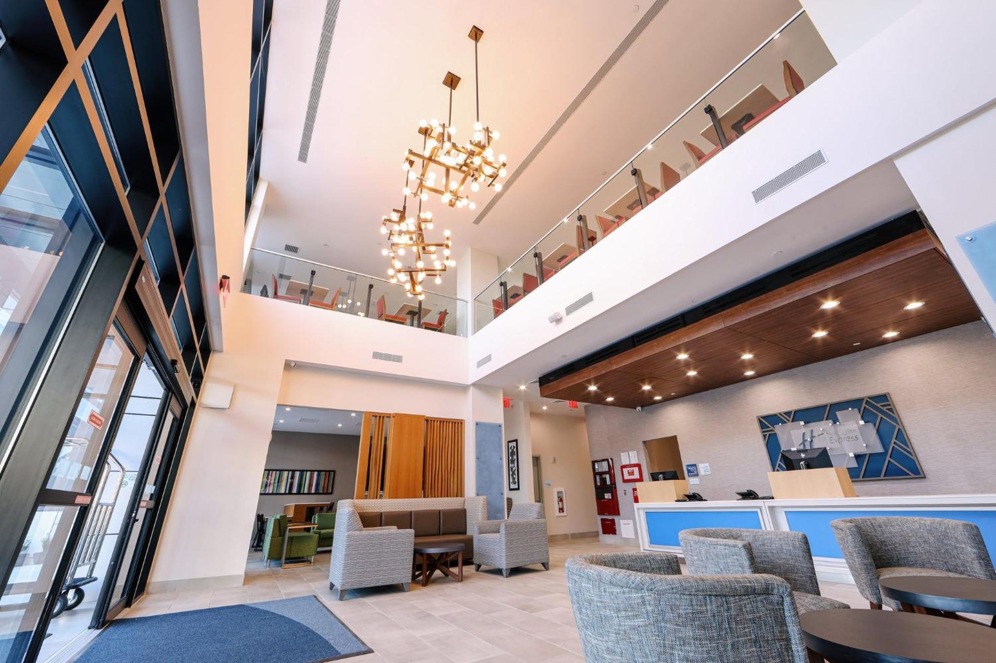 Holiday Inn Express Long Island City E - New York By Ihg エクステリア 写真