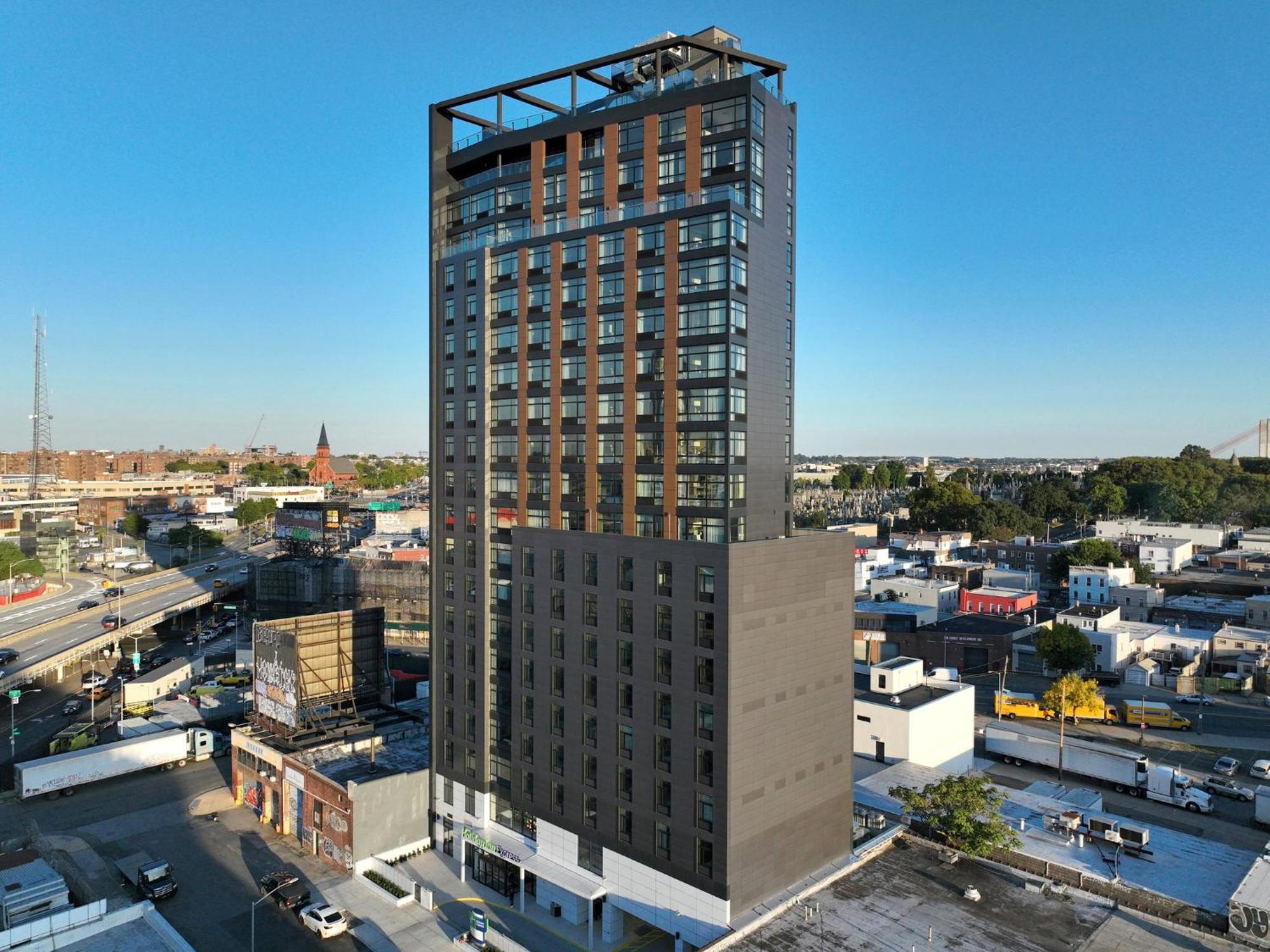 Holiday Inn Express Long Island City E - New York By Ihg エクステリア 写真