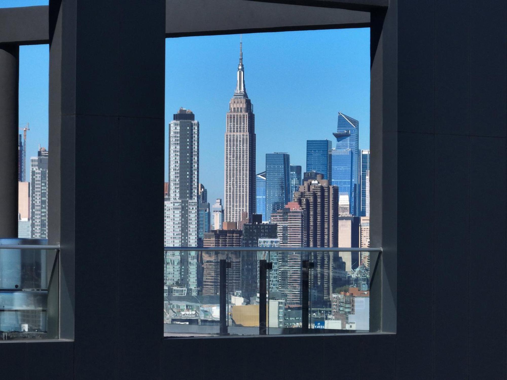 Holiday Inn Express Long Island City E - New York By Ihg エクステリア 写真