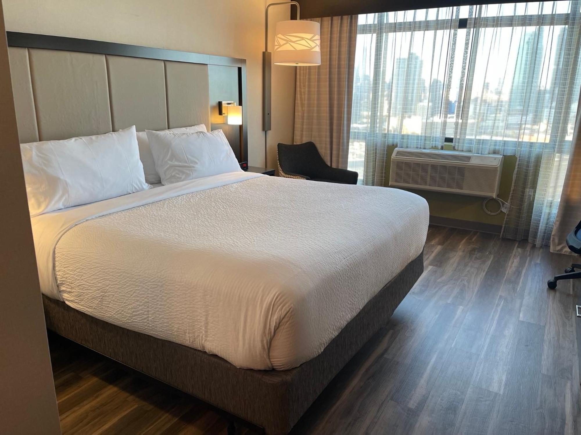 Holiday Inn Express Long Island City E - New York By Ihg エクステリア 写真