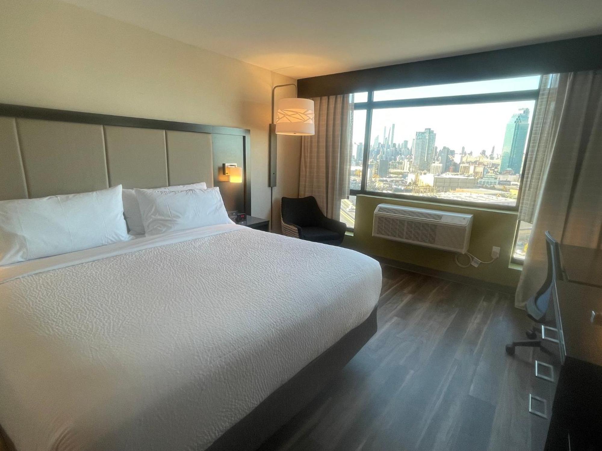 Holiday Inn Express Long Island City E - New York By Ihg エクステリア 写真