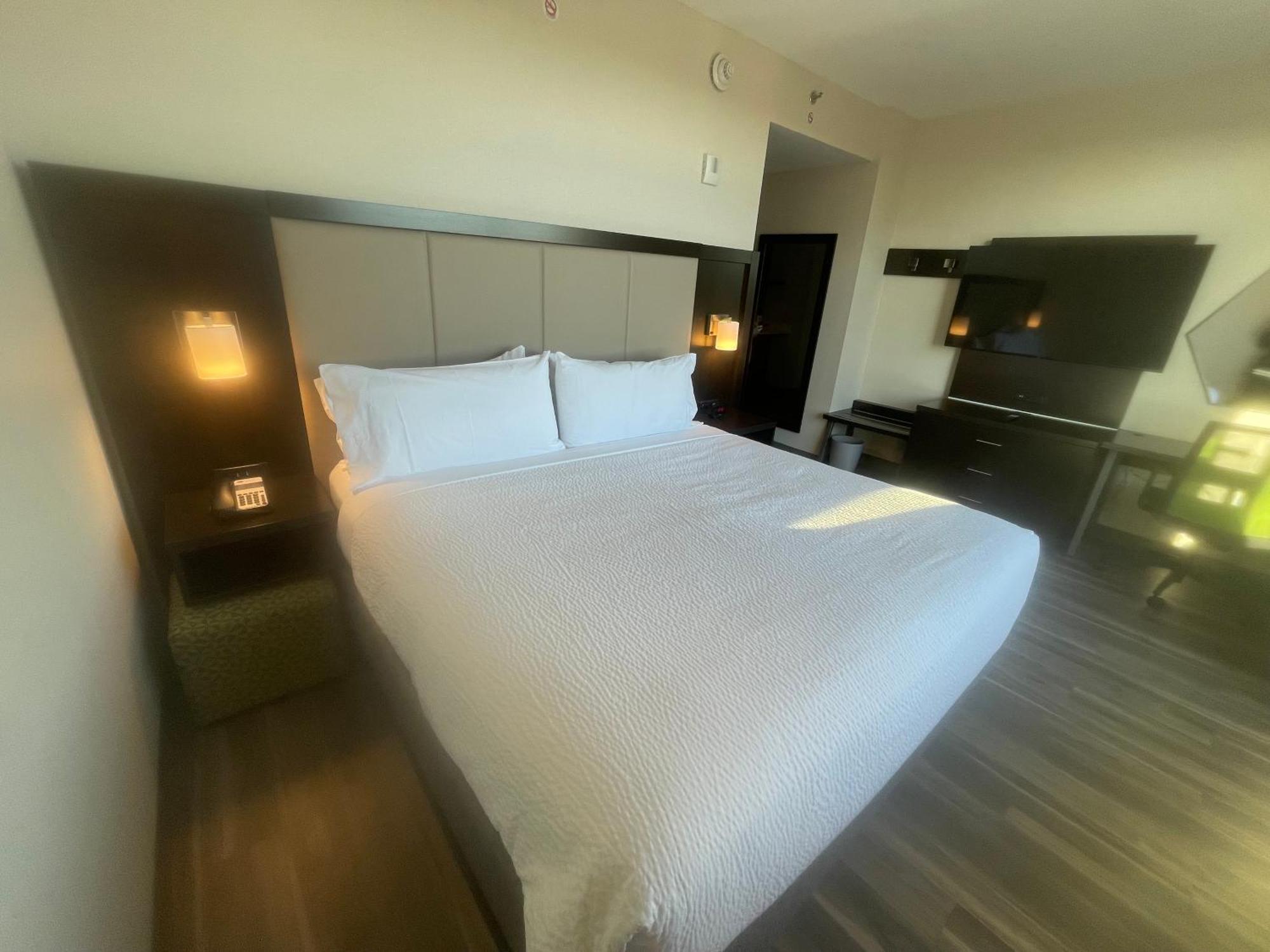 Holiday Inn Express Long Island City E - New York By Ihg エクステリア 写真
